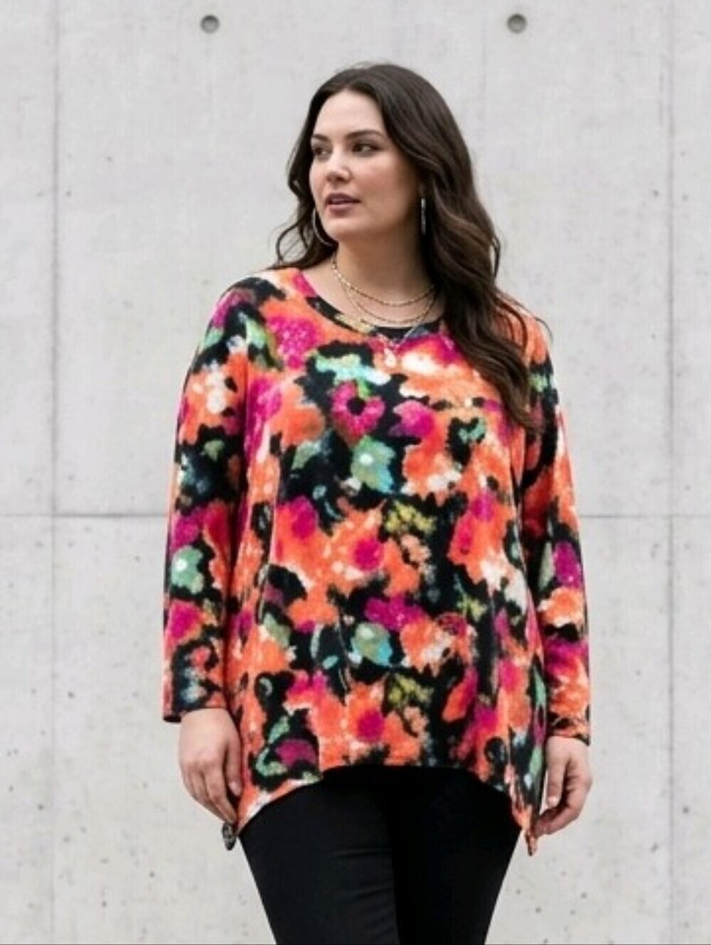 NWOT Kate & Mallory Vibrant Floral Blouse XL Gorgeous!